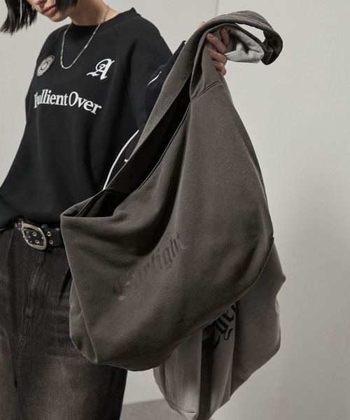 ショルダーバッグ 「Alfred Alex」ヴィンテージ加工ピグメント