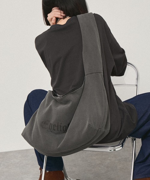 ショルダーバッグ 「Alfred Alex」ヴィンテージ加工ピグメント