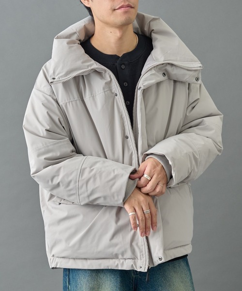 COLONY 2139（コロニー トゥーワンスリーナイン） ダウンジャケット