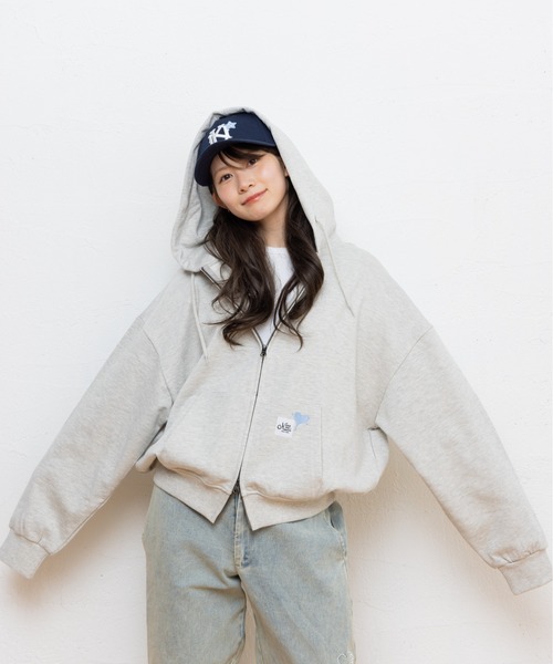 可愛い パーカー ふんわり プルオーバー グレー ベージュ バルーン フード kaoyorinakami パーカー balloon short zip hoodie / バルーンショート