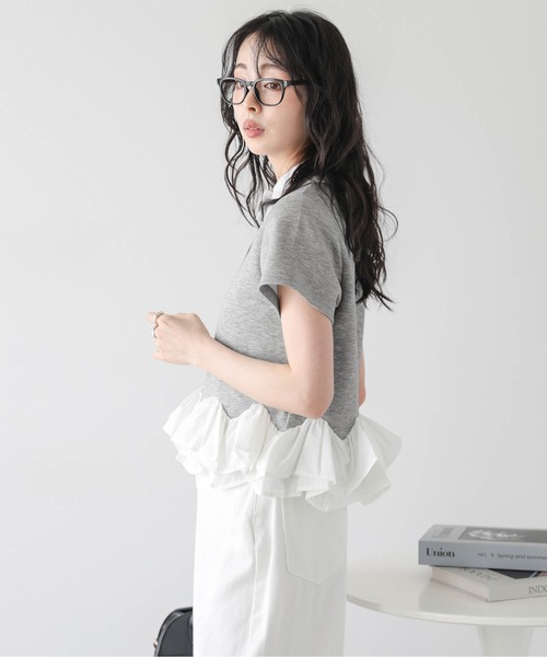 シェリエ　ダブルフリルペプラムトップス（ホワイト） セール】ダブルフリル ペプラムトップス（スウェット）｜AMELY