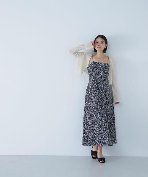 「NATURAL BEAUTY BASIC」 コンビワンピース MEDIUM ブラック系その他 レディースの画像