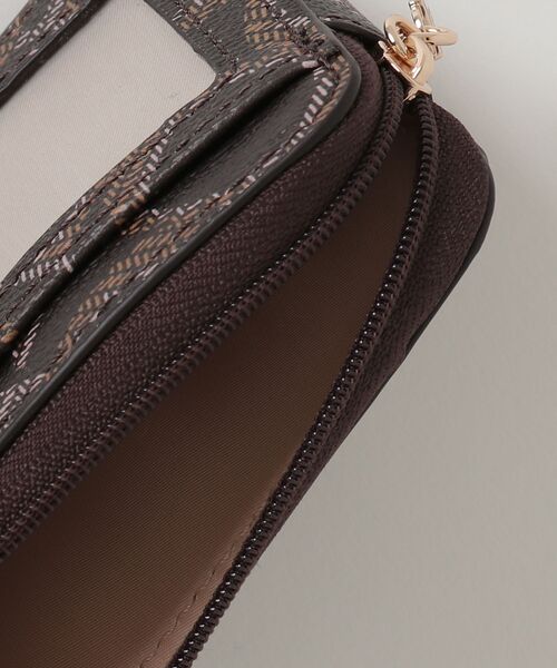 GUESS（ゲス） 財布 ELLIOT Small Zip Wristlet 財布 ポーチ