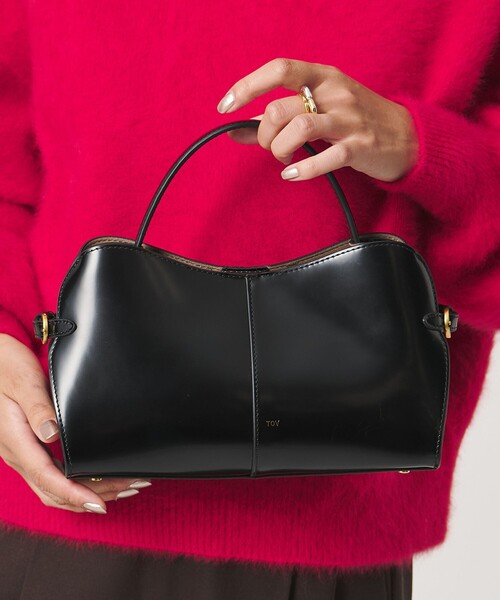 CHARLES ＆ KEITH（チャールズ&キース） 「CHARLES & KEITH