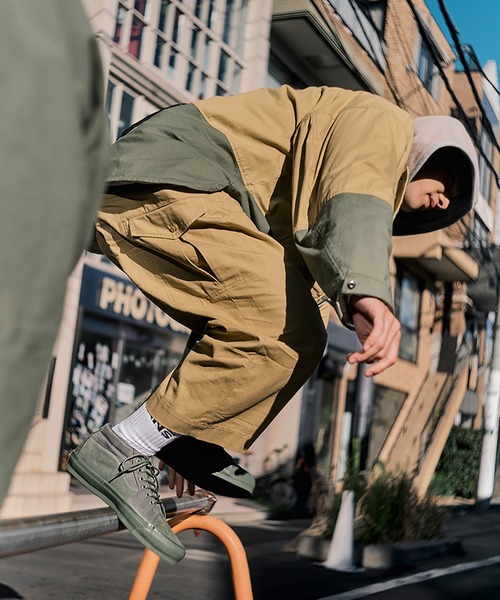 VANS（ヴァンズ） ブルゾン アウター BLOCK BY BLOCK コーチジャケット