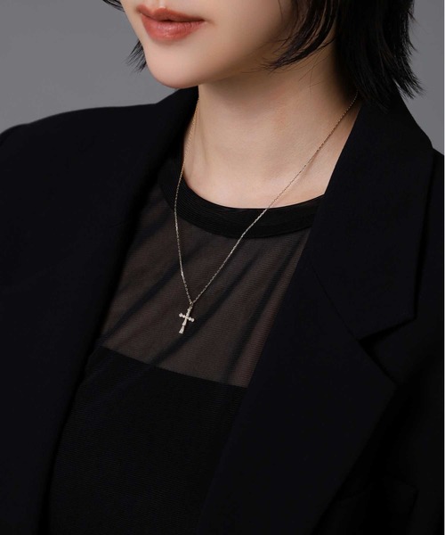 ネックレス “Petite Modern”プチネックレス（ヴィクトリアンクロス）/K10ゴールド「LION HEART / ライオンハート」の画像