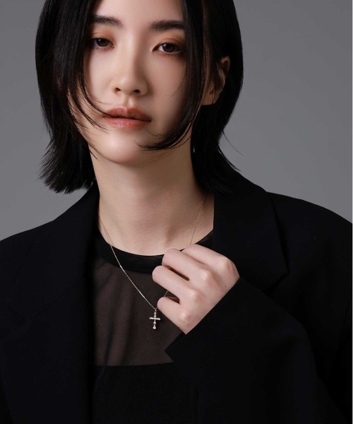 ネックレス “Petite Modern”プチネックレス（ヴィクトリアンクロス）/K10ゴールド「LION HEART / ライオンハート」の画像