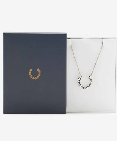 FRED PERRY ネックレス Laurel Wreath Necklace／ローレルリース