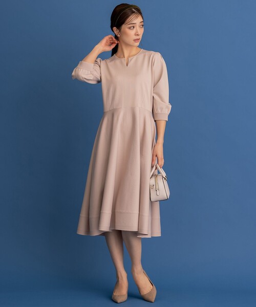 【新品未使用タグ付】M&kyoko・幾何学模様 半袖ニットワンピース 新品未使用タグ付】M&kyoko・幾何学模様 半袖ニットワンピース 新品 M