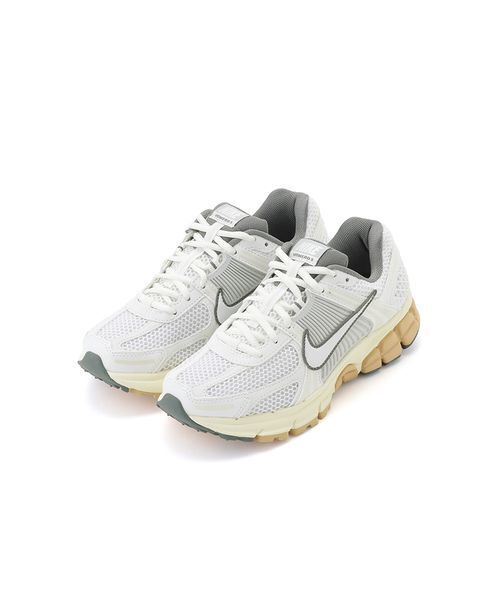 靴 NIKE ZOOM VOMERO 5 Nike Zoom Vomero 5 