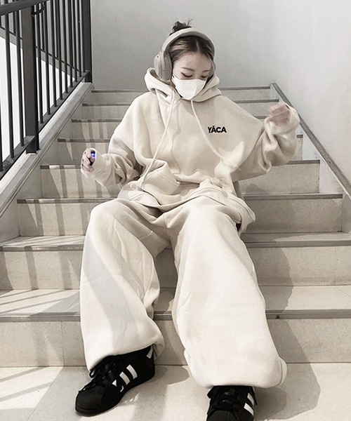 YACA（ヤーカ） パーカー Embroidery Logo Hoodie/エンブロイダリー