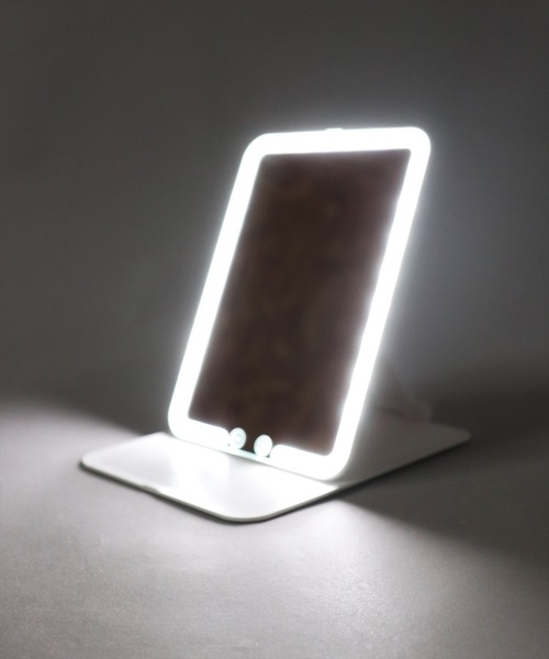 BAYBLO コンパクトミラー (IT)「SAFFRON」コンパクト収納 LEDライト