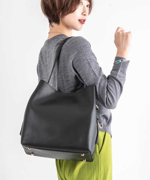 GIANNI NOTARO　美品　ワンハンドル スクエアトートバッグ 肩掛け　黒 ショルダーバッグ バッグ 「GIANNI NOTARO 」肩掛けトートバッグ