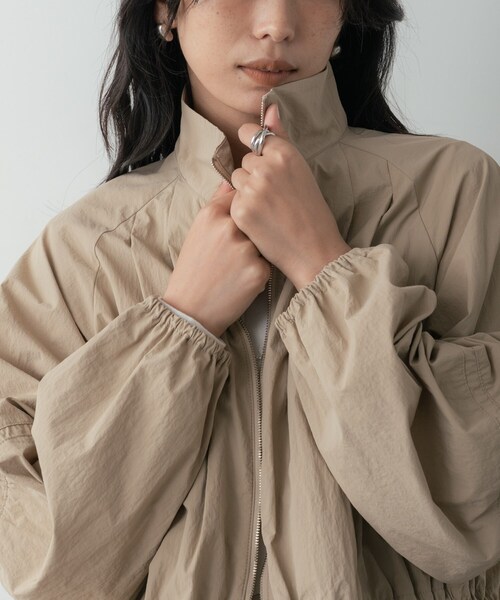INDIVI GALLEST ブルゾン アウター シャーリングペプラムブルゾン