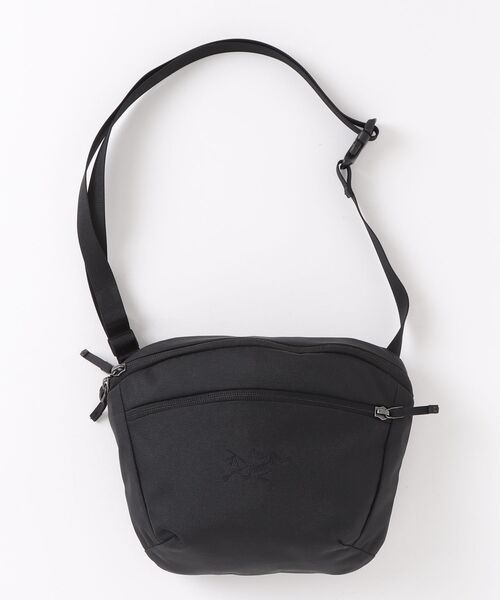 ARC'TERYX（アークテリクス） 刺繍ショルダーバッグ - ブラック メンズ