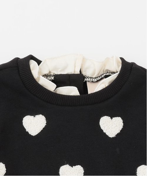 petit mainハート刺しゅうワンピース/親子セット/親子コーデ プティマイン】テンション上がりまくりの親子3人お揃いハート