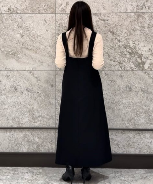 QUEENS COURT（クイーンズコート） ワンピース スクエアネック