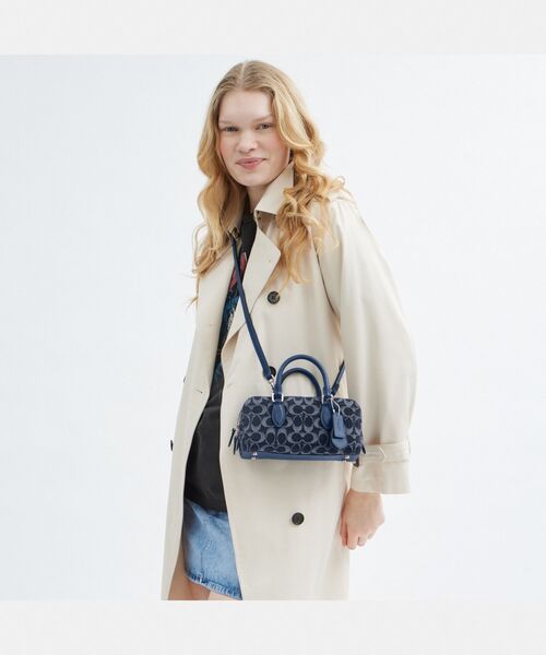 COACH コーチ　デニム トートバッグ　ミニバッグ　デニムハンドバッグ Coachデニム ショルダー トートバッグ コーチデニムトートバッグ