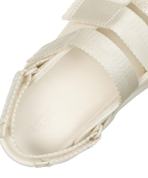 【SUMMER SALE‼︎】 UGG サンダル　ホワイト/ベージュ UGG - 試着のみ❗️ugg 定価¥21000 fluff ホワイトの通販 by