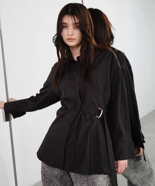 UNITED TOKYO ベルテッドプリーツロングシャツ早い者勝ち UNITED TOKYO（ユナイテッドトウキョウ） ブラウス シャツ ベルテッド