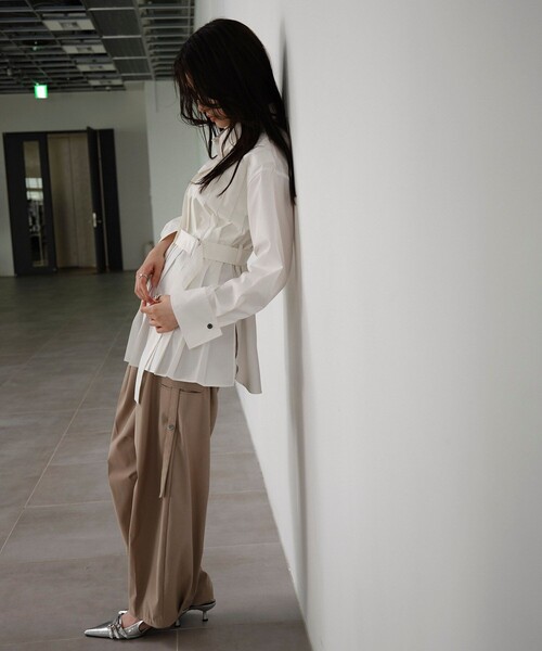 美品 ユナイテッドトーキョー SUMINAGASHIベルテッドロングシャツベルト 美品 ユナイテッドトーキョー SUMINAGASHIベルテッドロング