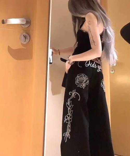 SHEENA（シーナ） ワイドパンツ ジーンズ デニム デニムパンツ バック