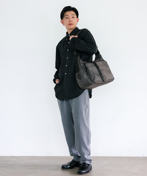 VitaFelice（ヴィータフェリーチェ） ショルダーバッグ 「13ポケット