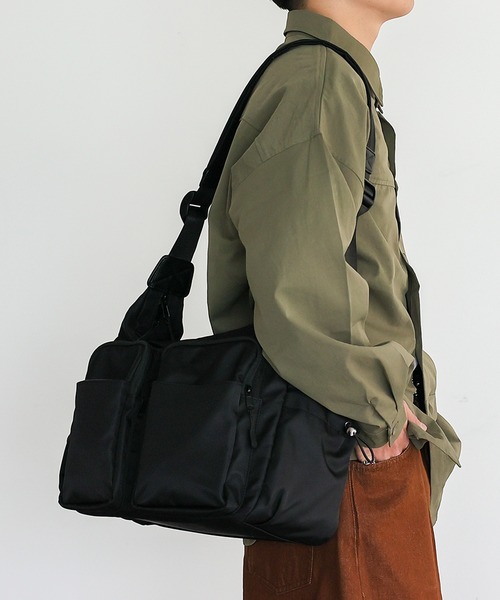 VitaFelice（ヴィータフェリーチェ） ショルダーバッグ 「13ポケット