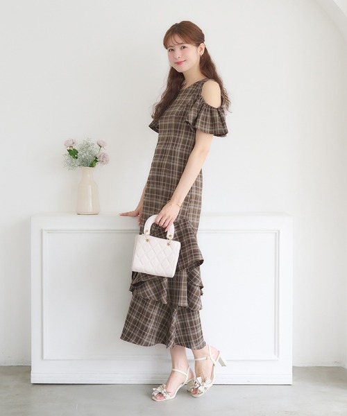 Ambre Neige ワンピース open shoulder asymmetrical frill