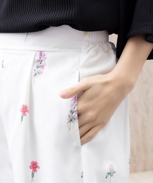 スラックス パンツ 花柄ワイドスラックス レディース : ZOZOTOWN Yahoo