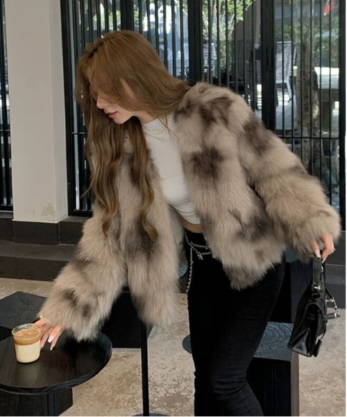 gossip!ロサンゼルス コート アウター Y2K フェイクファーブルゾン