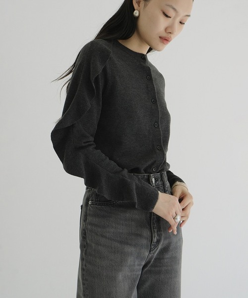 CLANE（クラネ） カーディガン W FACE SHOULDER FRILL KNIT CARDIGAN