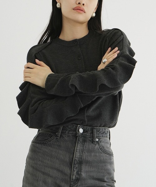 CLANE（クラネ） カーディガン W FACE SHOULDER FRILL KNIT CARDIGAN