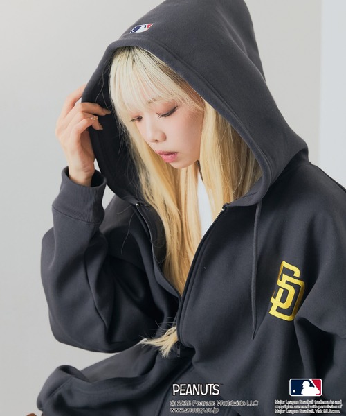 PEANUTS パーカー 「PEANUTS×MLB」オリジナルデザイン フルジップ
