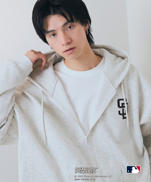 PEANUTS パーカー 「PEANUTS×MLB」オリジナルデザイン フルジップ