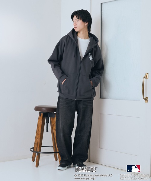 PEANUTS パーカー 「PEANUTS×MLB」オリジナルデザイン フルジップ