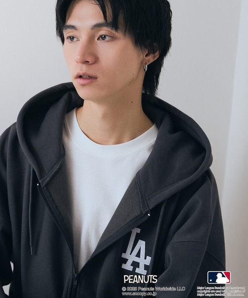 PEANUTS パーカー 「PEANUTS×MLB」オリジナルデザイン フルジップ