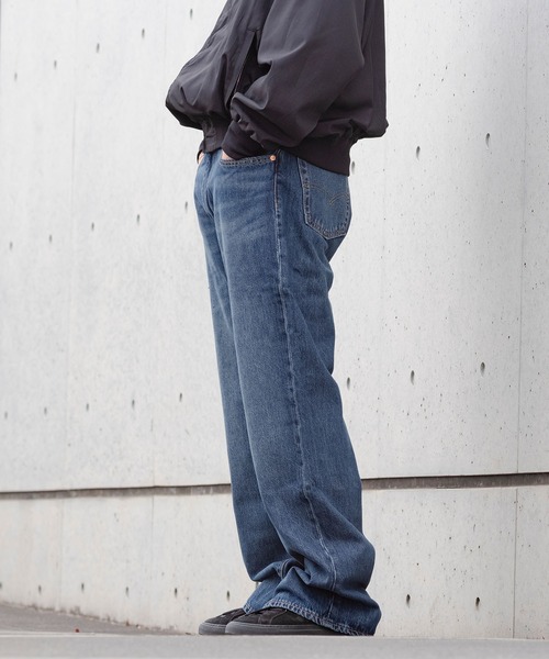 Levi's（リーバイス） ジーンズ 567(TM) リラックスフレア ジーンズ