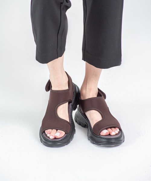 MOHI（モヒ） 厚底 サンダル 「MOHI / モヒ」厚底サンダル T