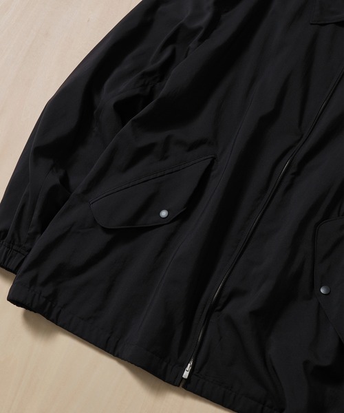 ブルゾン アウター 「ATON/エイトン」MAT AIRLY NYLON FLIGHT JACKET メンズの画像