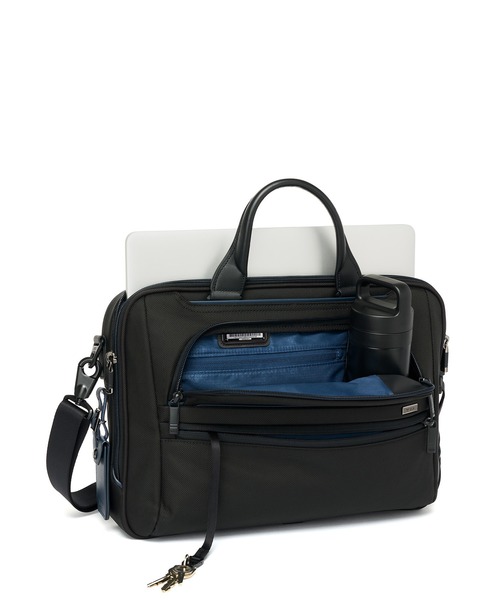 ビジネスバッグ TUMI ALPHA (アルファ) ミディアム・15インチ・ブリーフケース（A4/PC15インチまで対応） メンズの画像