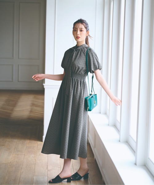 「NATURAL BEAUTY BASIC」 7分袖ワンピース SMALL ベージュ レディース_画像2