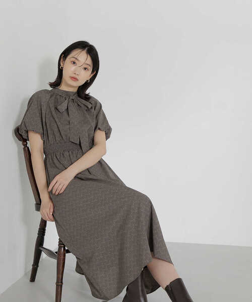 「NATURAL BEAUTY BASIC」 7分袖ワンピース SMALL ベージュ レディース_画像6