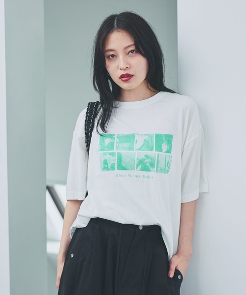 JEANASIS（ジーナシス） tシャツ 半袖 Playfulカラーグラフィック