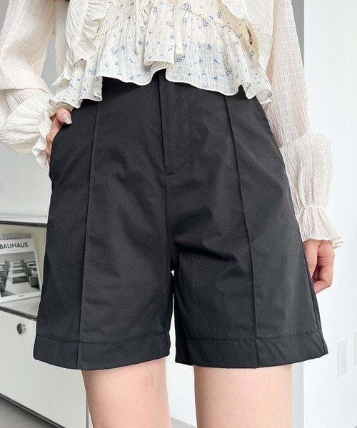 sheller フロントタックレザーショートパンツ BLACK moment+ スラックス パンツ フロントタックスラックスショートパンツ