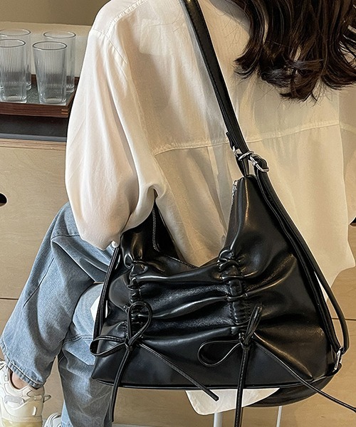 韓国デザイン リボン ハンドバッグ ショルダー Y2Kファッション FREE STYLISTS ショルダーバッグ バッグ Y2K ダブルポケット