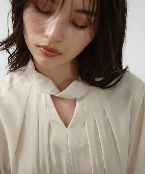 UNITED TOKYO（ユナイテッドトウキョウ） ブラウス シャツ ツイスト