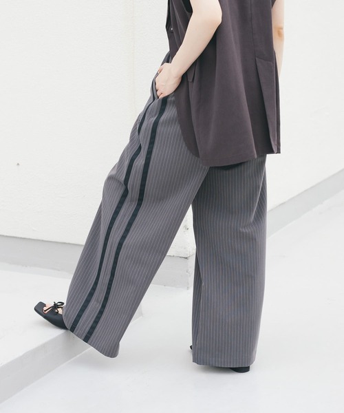 新品タグ付◆ KBF ストライプラインイージーパンツ　BEIGE DOORS KBF｜ストライプラインイージーパンツ | Rakuten Fashion(楽天
