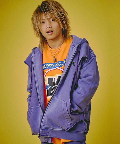 GALFY（ガルフィー） パーカー 「GALFY/ガルフィー」穴の向こうにわん