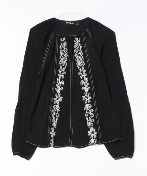 DESIGUAL - 新品✨タグ付き♪定価10,900円　デシグアル　サラッとした素材のブラウス デシグアル Desigual ブラウス SIGN （ホワイト） -靴